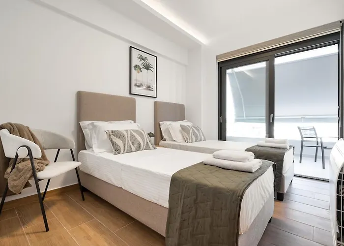 Comfy Terrace And Parking 800m To Old Town And Apartament *