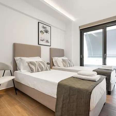 Comfy Terrace And Parking 800m To Old Town And Lägenhet *
