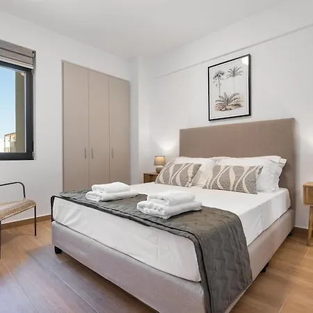 Comfy Terrace And Parking 800m To Old Town And La Canée