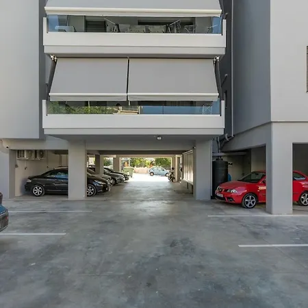 Comfy Terrace And Parking 800m To Old Town And Apartment *