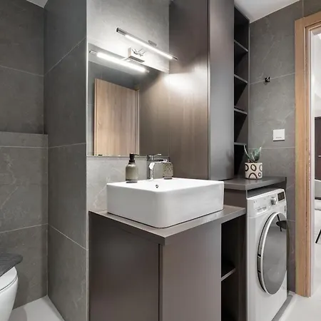 Апартаменты Comfy Terrace And Parking 800m To Old Town And *